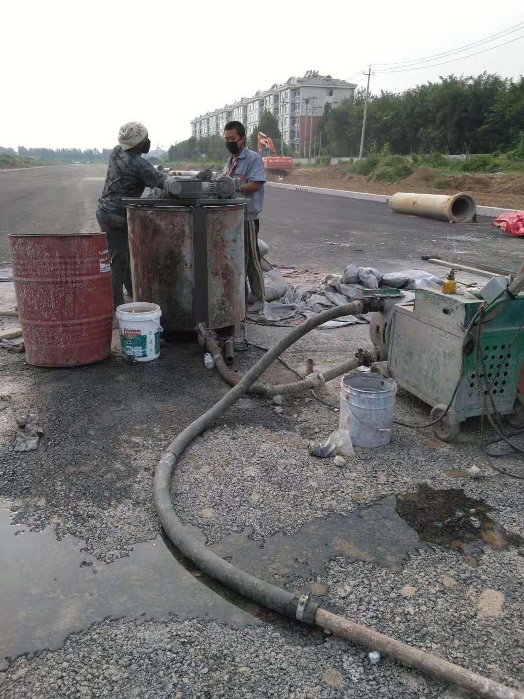 九真镇进行地基基础加固的原因和方法都有哪些呢？